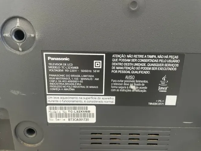 TV Panasonic Viera 32 polegadas, modelo TC-L32XM6B.