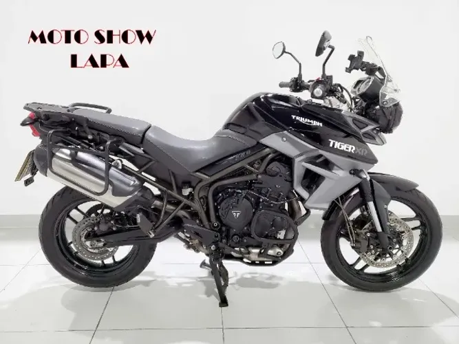 TRIUMPH TIGER 800 XR 2018 PRETA