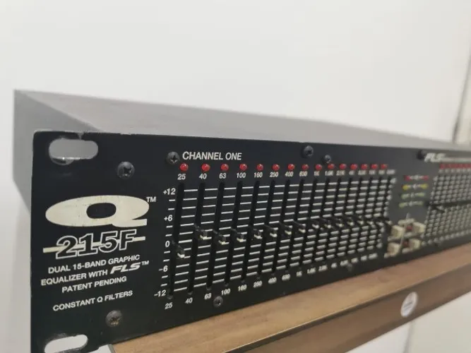 Equalizador Peavey Usa Q215f 15 Bandas Perfeito!!
