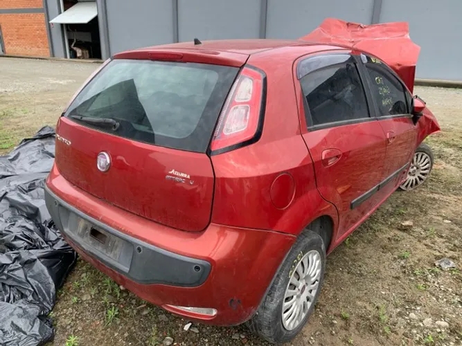 Sucata venda peças usadas Fiat punto 