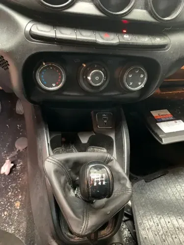 Fiat argo 1.0 3cc 2020 retirada de peças.