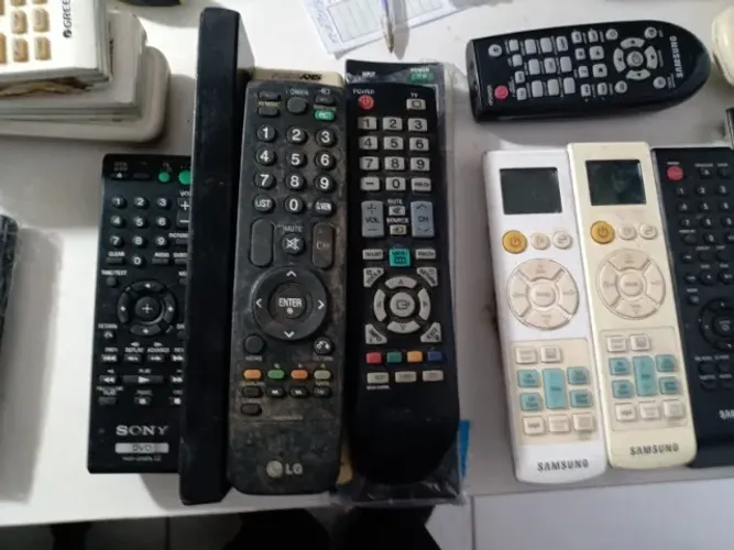 Controles, para TVs, e outros. a partir de R$5,00 
