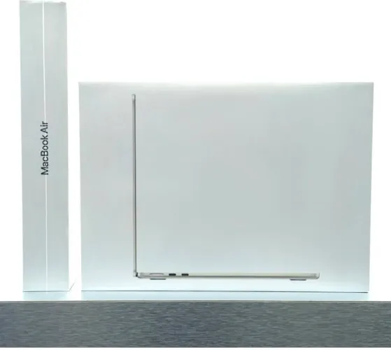 MacBook Air M4 15.2