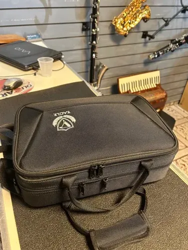 Clarinete Eagle novo 