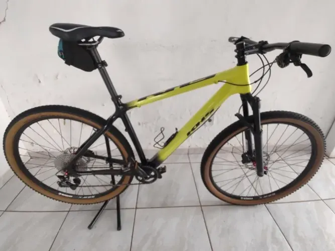 MTB - KHS Carbon Aro 29 - Shimano SLX 11v - Quadro 19 - Aceito Troca(Leia a Descrição)