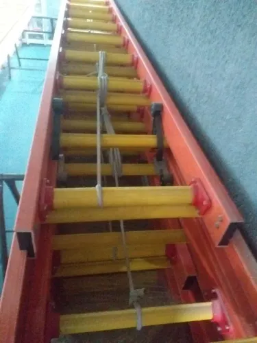 Escada de Fibra - 8,70 Metros