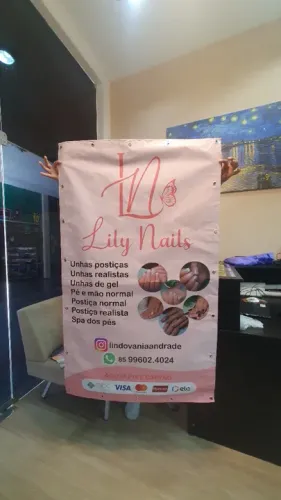 Lona com ilhós personalizada para fachadas e divulgação