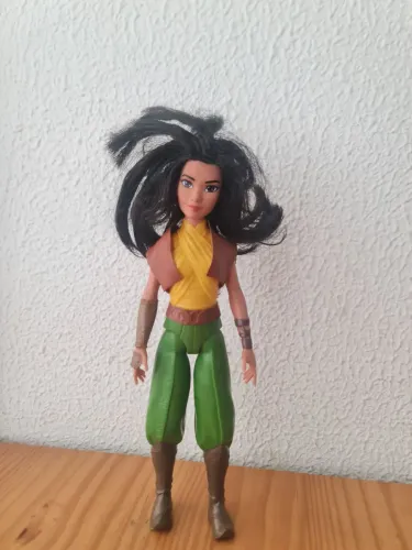 Boneca Raya e o Último Dragão Hasbro Original