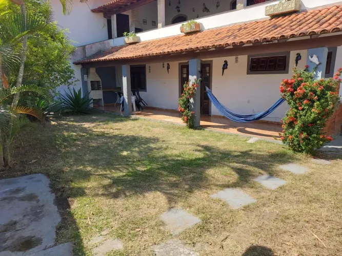 Casa ampla e aconchegante,5 min a pé da praia do Peró e da praça! 3 quartos e 2 banheiros