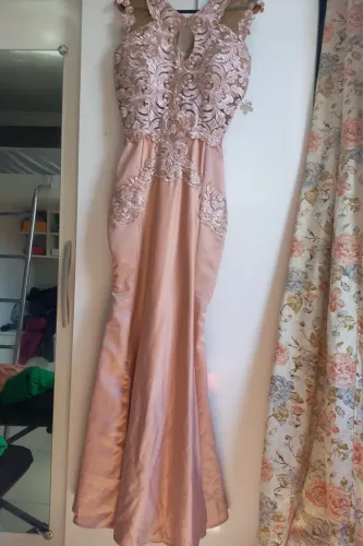 Vestido festa rosê sereia