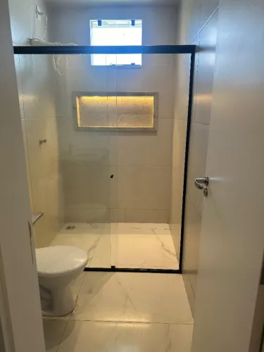 Belíssima casa no Condomínio Quinta das Orquídeas. 