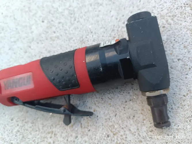 Cortador de Metal Pneumático Yangli