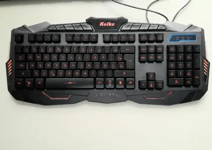Teclado Gaming Pro Kolke Dragon Series - Teclas retroiluminadas