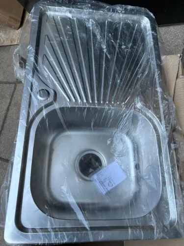 Pia retangular em em aço inox acetinado