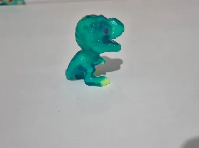 T rex kinder joy 