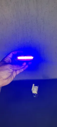 Luz Traseira para Bicicleta 3 cores recarregável 