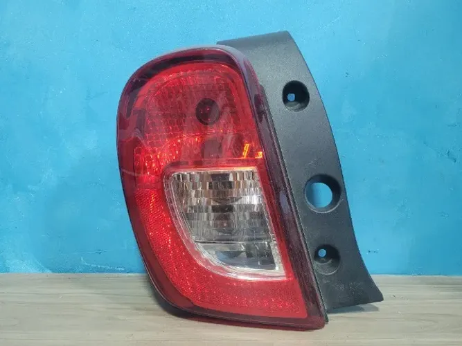 Lanterna Esquerda Nissan March 2015 a 2020 26555 9LE0A