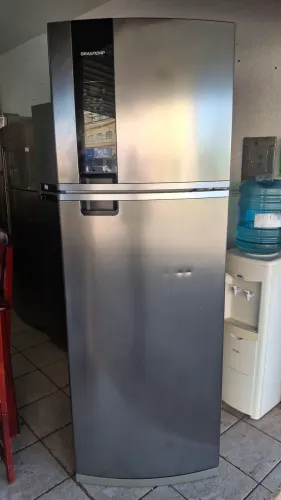 GELADEIRA BRASTEMP FROST FREE INOX CONSERVADA