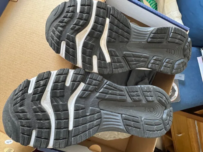 Tênis asics feminino