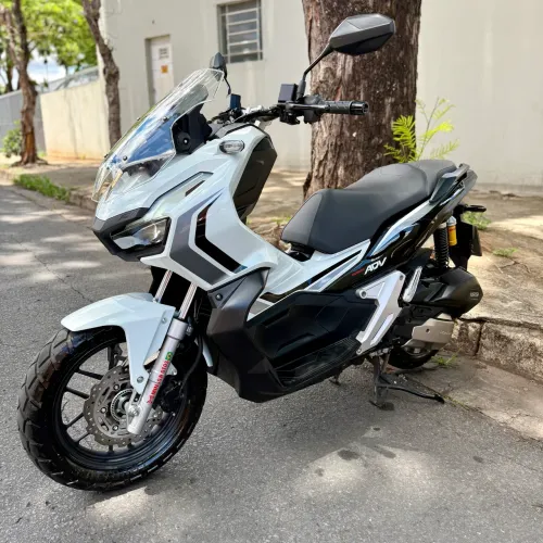 ADV 150 2022 impecavel