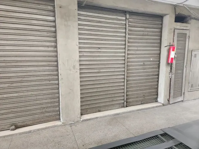 Imóvel para aluguel tem 20 metros quadrados em Vilar dos Teles - São João de Meriti - RJ