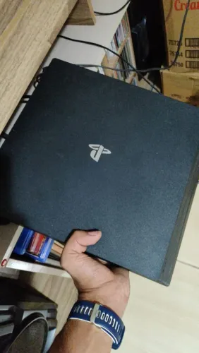 PS4 PRÓ 1TB 5G 2 CONTROLES + JOGOS.