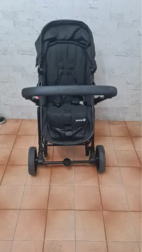 Carrinho de bebê Safety 1st