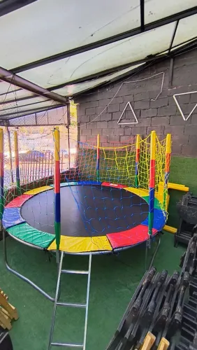 Cama Elástica Infantil - Diversão Garantida!