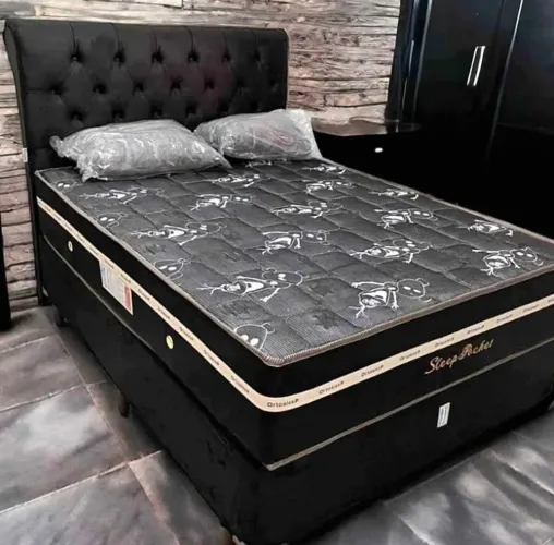 Cama casal disponível