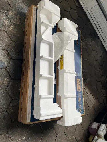 Caixa de TV 49 polegadas.