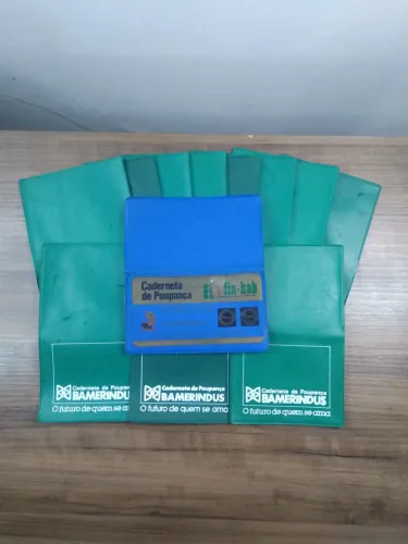 Antigas cadernetas de poupança 