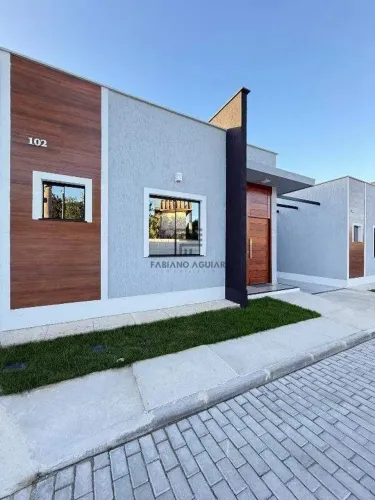 Casa em Araruama - (2 quartos - 1 Suíte) - R$ 395.000,00 - Pontinha - PORTEIRA FECHADA