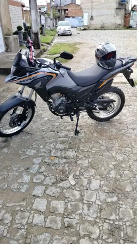Vendo essa moto ZRE 190