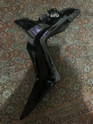 Carenagem lateral da seta Esquerda Yamaha XMax250 ate 2024 Original