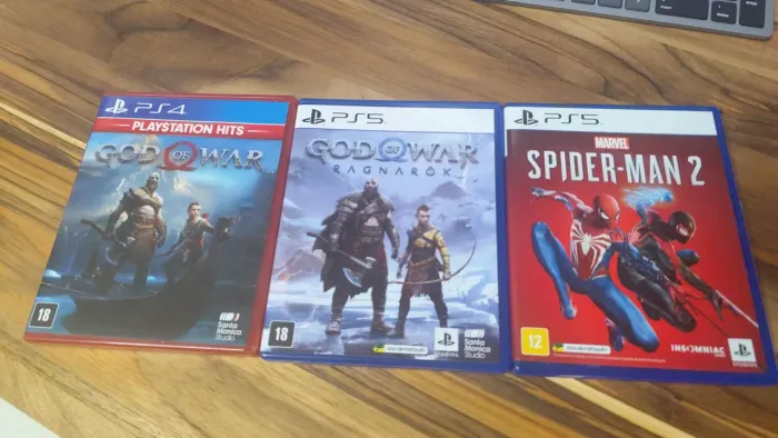 Jogos PS4 E PS5 -  GOD OF WAR RAGNAROK E SPIDER-MAN 2