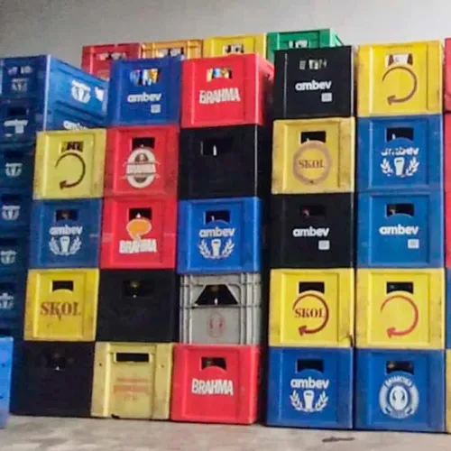 Caixas de vasilhames de cerveja 600 ml