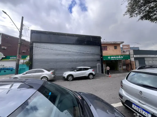 Galpão na Rua Tambaú, 29 170 m²