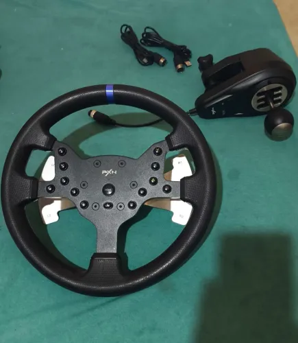 Volante PXN V99