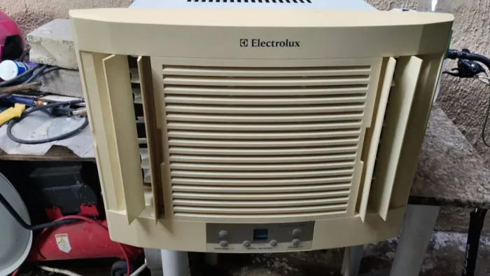Ar condicionado electrolux digital 7.500 mil BTUs valor 900 reais