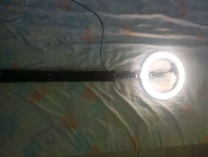 Ring light