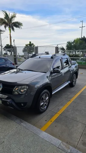 Renault Duster Oroch Dyna. 2.0 Hi-flex 16V Mec. 2016