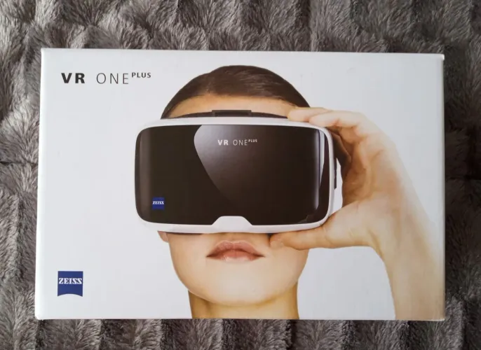 Óculos de Realidade Virtual Zeiss VR ONE Plus - Novo na Caixa