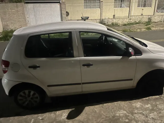 Volkswagen Fox Plus 1.6mi/ 1.6mi Total Flex 8V 4P 2005
