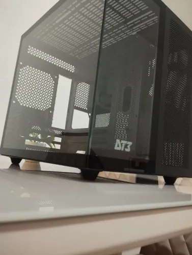 Gabinete gamer aquário