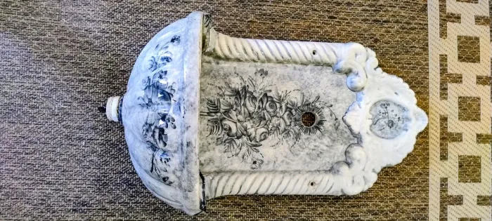 Lavatório português em arte barroca material totalmente em cerâmica o melhor(32)98493.2598