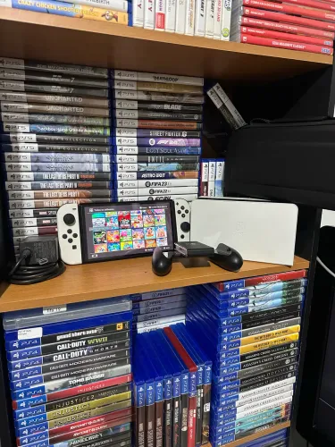 Nintendo Switch Oled DesBlokead0