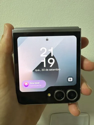 Samsung galaxy z flip 6