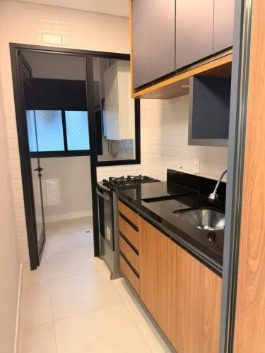 Apartamento para Locação em Florianópolis, Campeche, 2 dormitórios, 1 suíte, 2 banheiros,