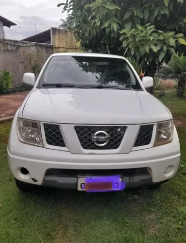 Nissan Frontier LE CD 4X4 2.5 TB Diesel Mec. 2013