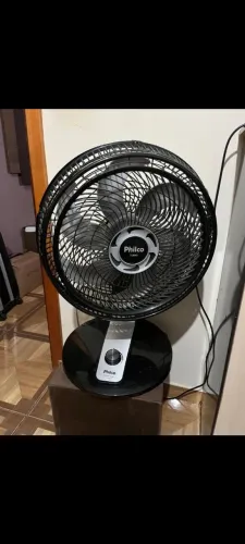 Vendo um ventilador semi-novo